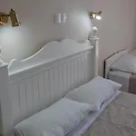 Eleni Aparthotel Vlachata