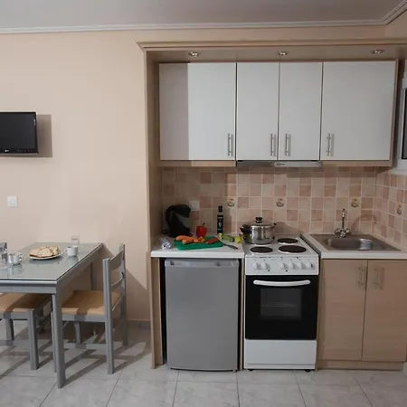 Eleni Hotel apartamentowy 2*